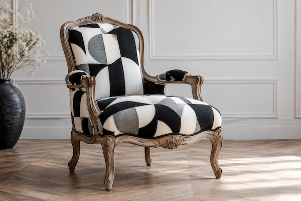 Tapissier décorateur (fauteuils...)
